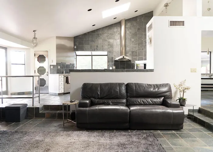 Close To Golf Nightlife And Hiking Game * Phoenix