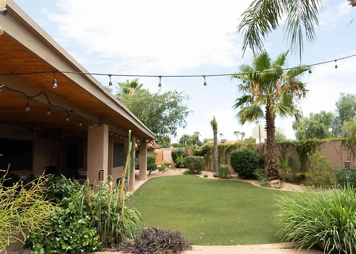 Close To Golf Nightlife And Hiking Game Holiday home *